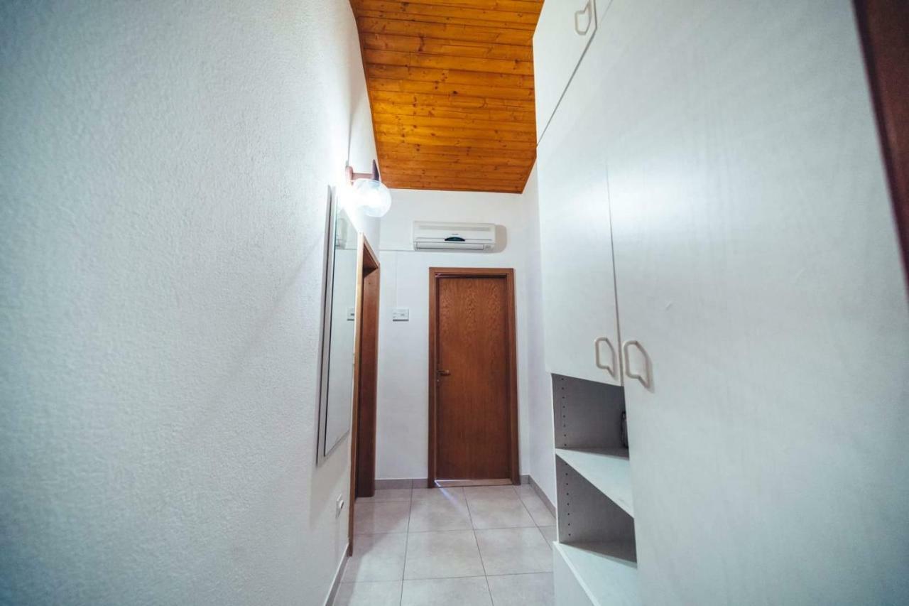 Apartments Juric Čelina Exterior foto